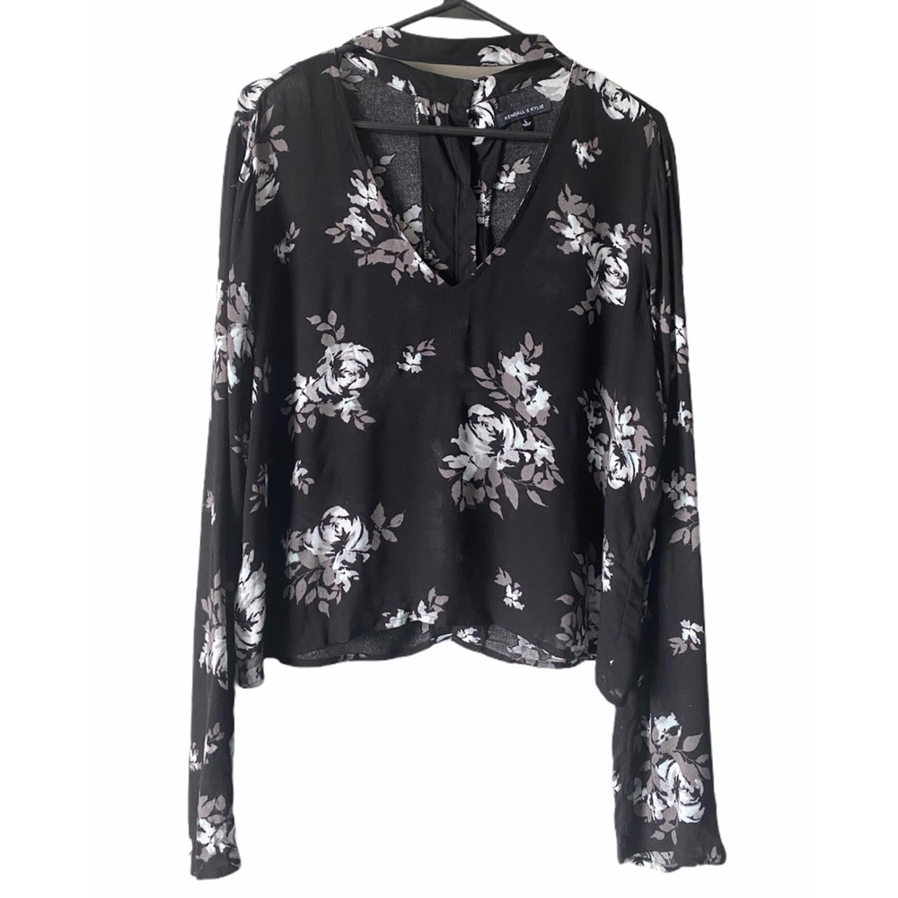 KENDALL & KYLIE*Black Floral Print Blouse